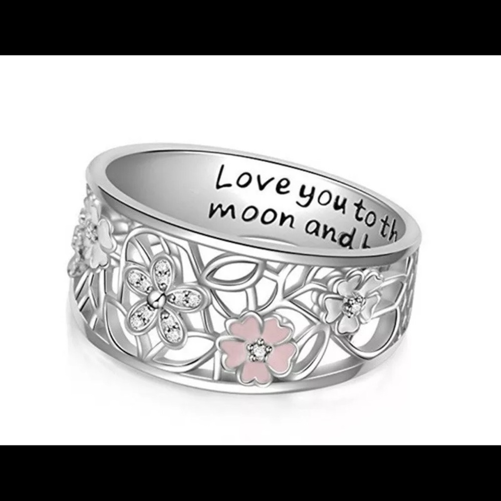 925 Sterling Ring Size 8
